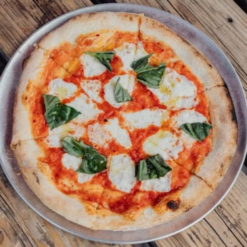 margherita pizza